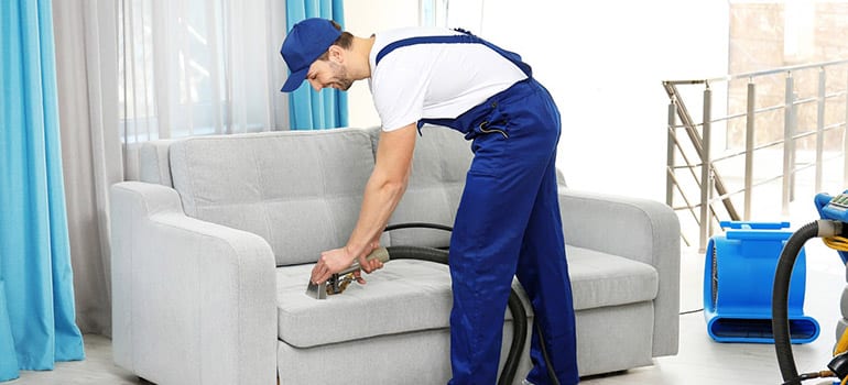 Công Ty Vệ sinh công nghiệp Bảo Linh (Hình minh họa) | Nguồn từ trang dienmayxanh.com
