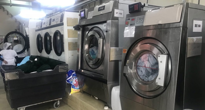 Dịch vụ giặt rèm cửa Quận Gò Vấp - Vệ sinh Aplite | Nguồn từ chuyenvesinhnha.com