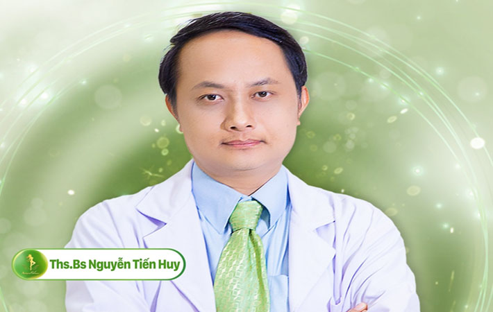 Bác sĩ nâng ngực giỏi ở TPHCM - Bác sĩ Nguyễn Tiến Huy