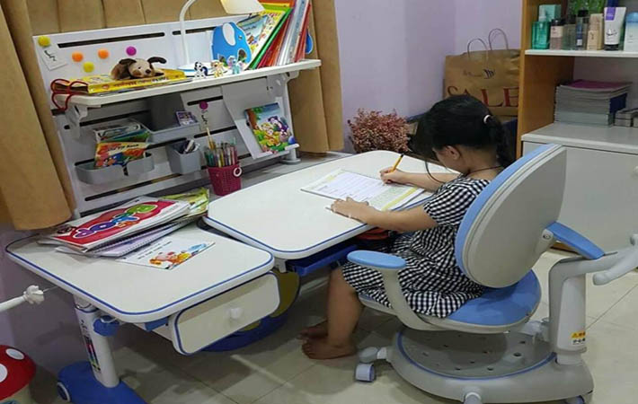 Bàn học trẻ em TPHCM - Nội thất Thái Binh