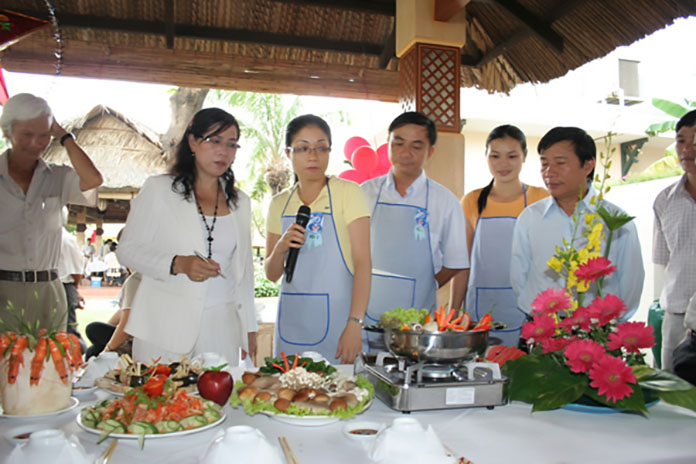Dạy nghề nấu ăn Diệu Lý - Học nấu ăn ở TPHCM | Image: Dạy nghề nấu ăn Diệu Lý