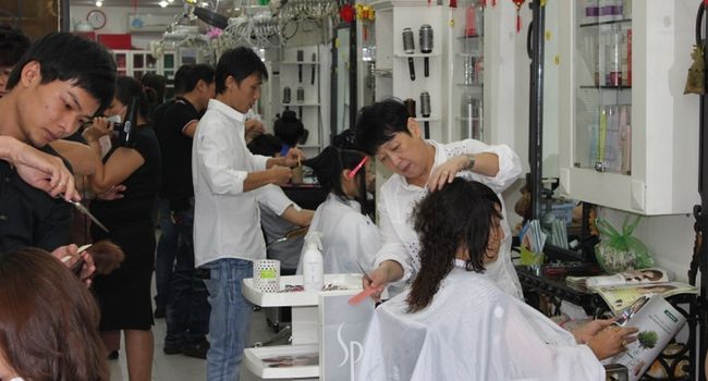 Các salon tóc nữ chất lượng ở TPHCM | Nguồn: Salon tóc Khánh Vĩnh Hoàng